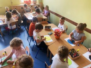 Zaczęło się od kropki - praca plastyczna.