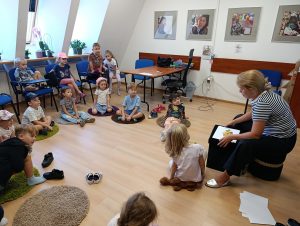 Wizyta dzieci grupy III w szkole językowej