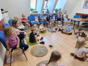 Wizyta dzieci grupy III w szkole językowej