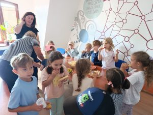 Wizyta dzieci grupy III w szkole językowej