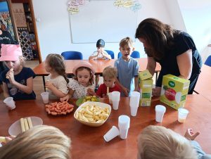 Wizyta dzieci grupy III w szkole językowej