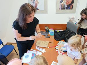 Wizyta dzieci grupy III w szkole językowej