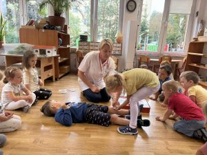 Nauka udzielania pierwszej pomocy w gr.