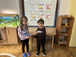 Wręczanie certyfikatu Super Chłopaka