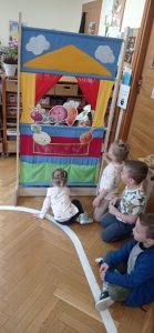 Warzywa z wiersza Na straganie – przygotowania do teatrzyku