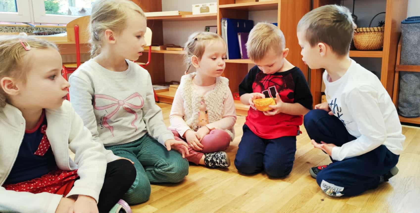 Dyniowe zabawy w przedszkolu!