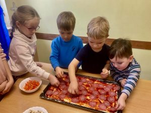 Światowy Dzień Pizzy w gr. II