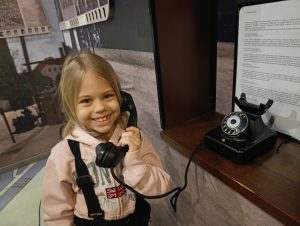 Mali odkrywcy w Muzeum Wojska Polskiego