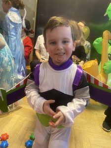 Tańce, stroje i radość – bal karnawałowy