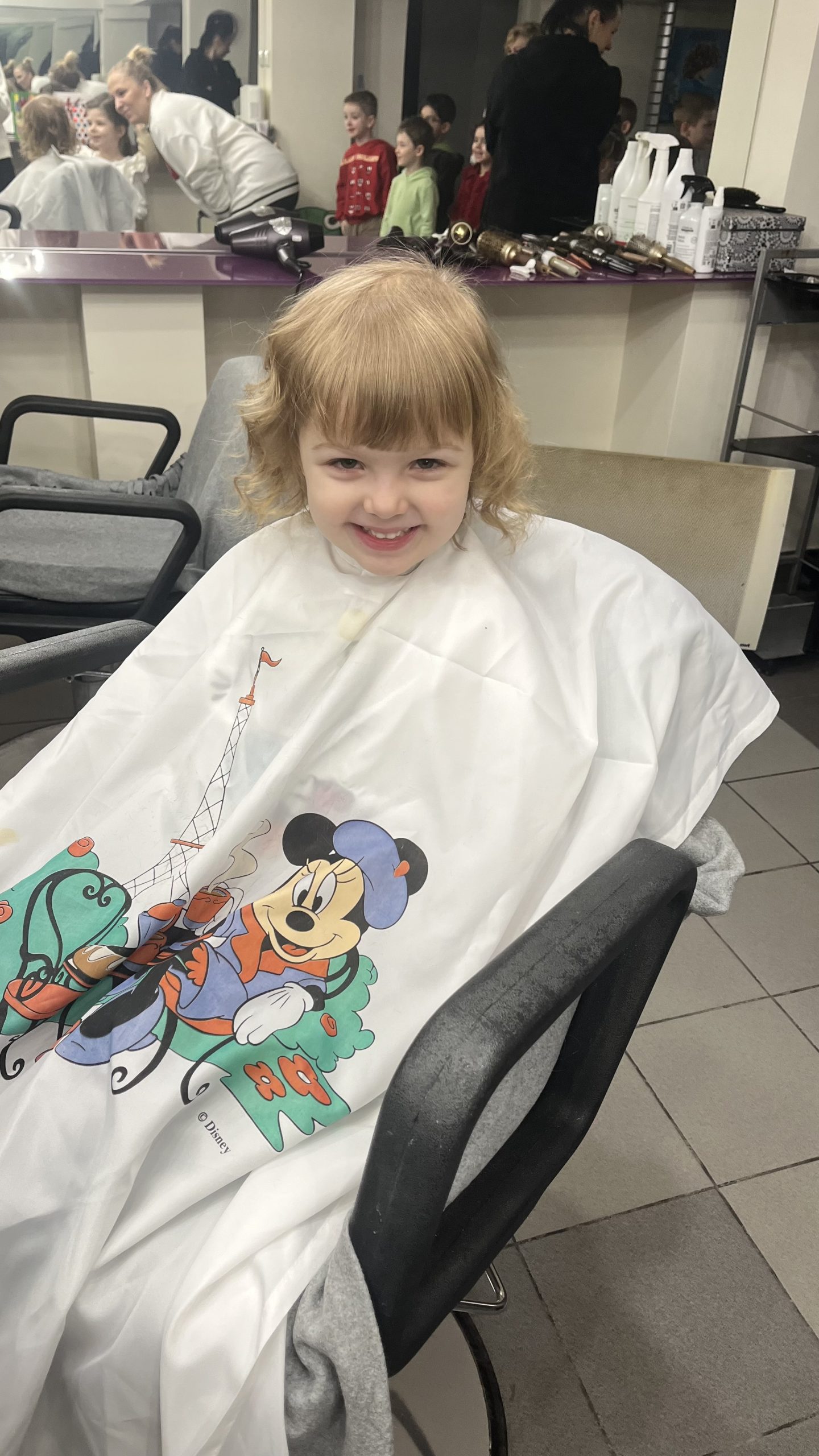 Wycieczka do salonu fryzjerskiego 