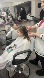 Wycieczka do salonu fryzjerskiego