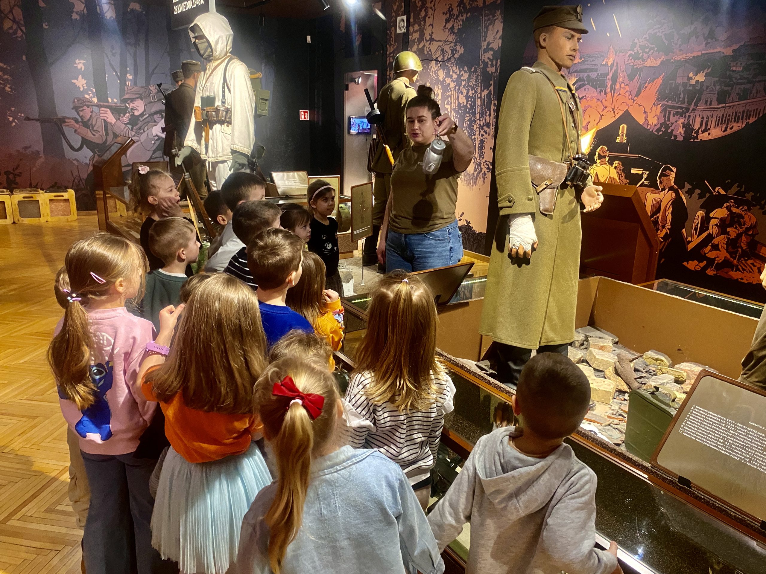 Wizyta w Muzeum Wojska