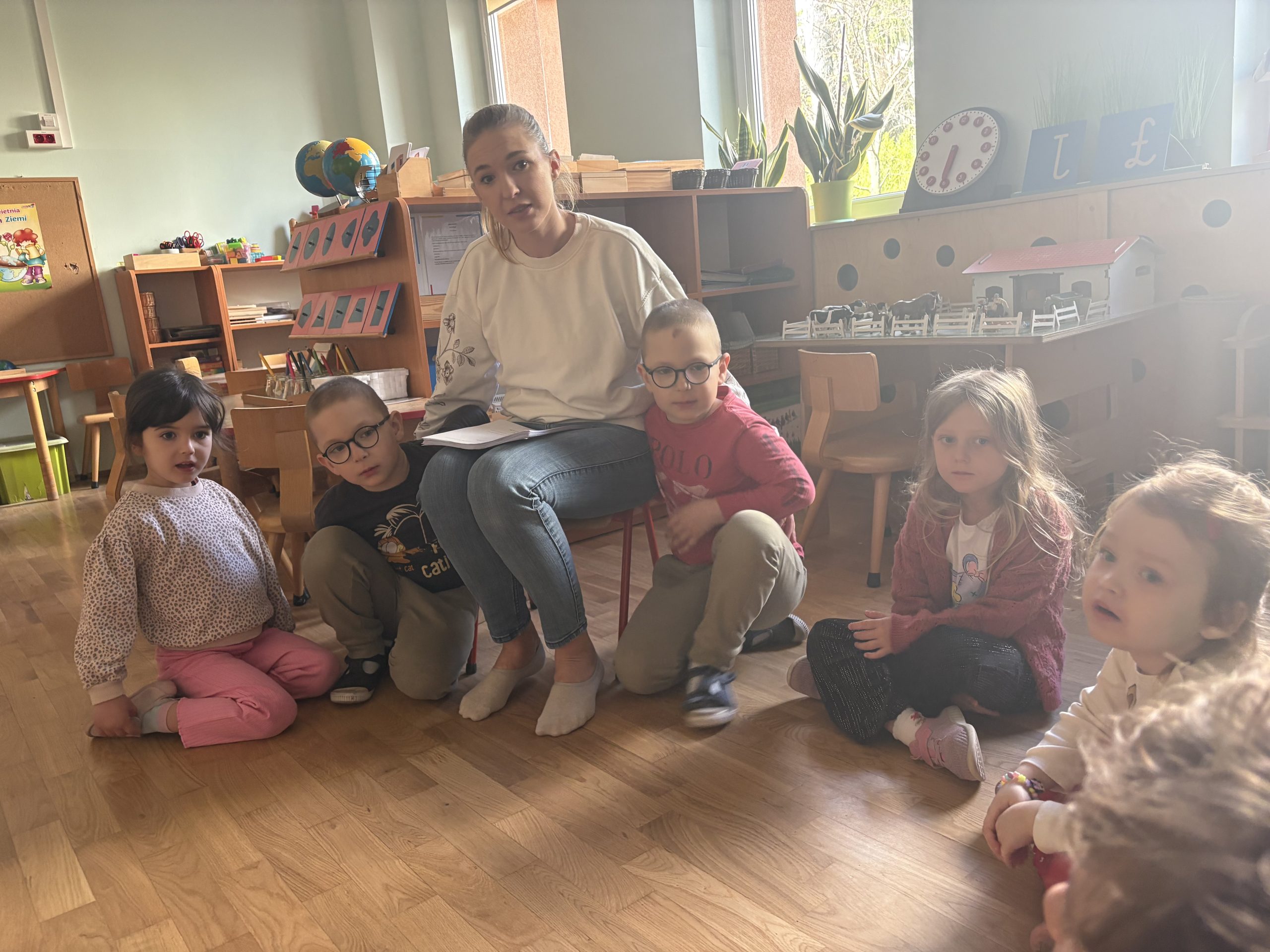 Z wizytą u przedszkolaków: Ratujemy pszczoły i motyle! -grupa VII