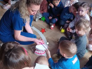 To są szczoteczki do mycia zębów