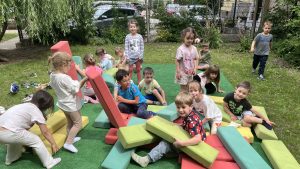 Festyn z okazji Dnia Dziecka gr. VI