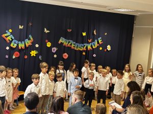 Występ dzieci
