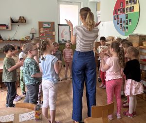 Zajęcia z angielskiego z mamą Klary