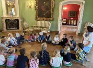 W pałacu u hetmana Branickiego