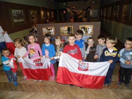 Wizyta starszaków w Muzeum Wojska